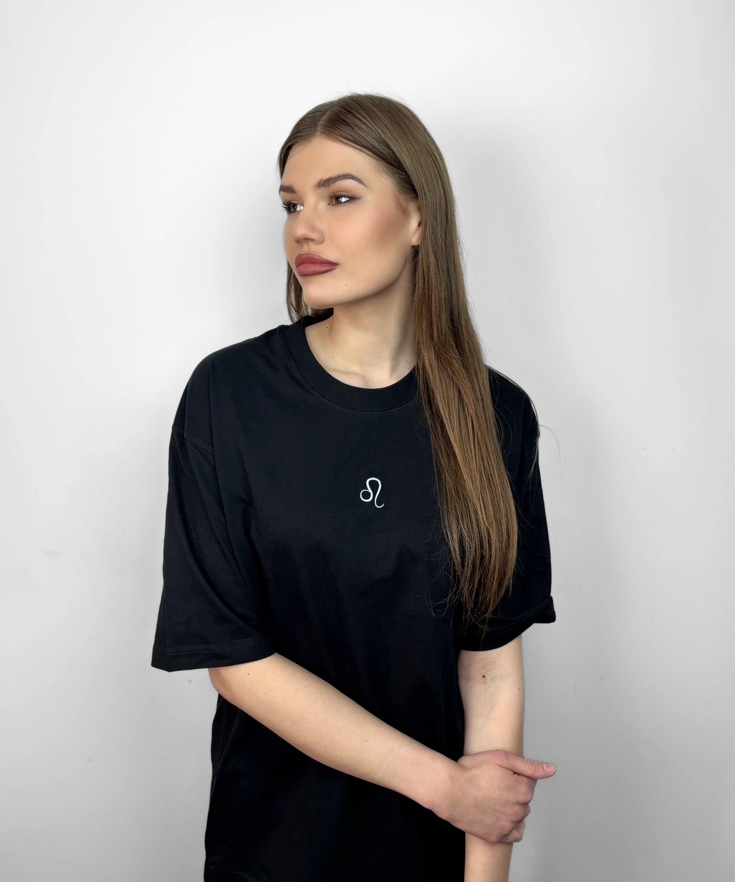 Lew Koszulka Oversize - Damska