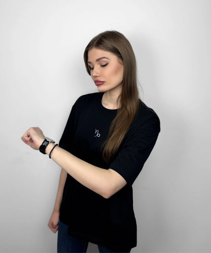 Capricorn Oversize Tee - Women